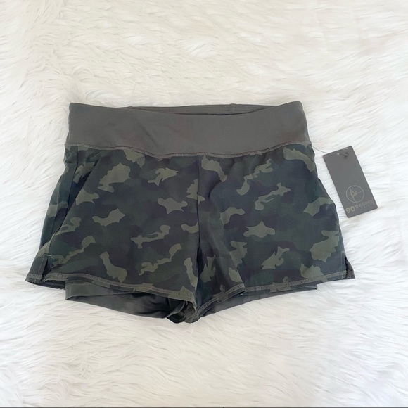 rbx camo shorts